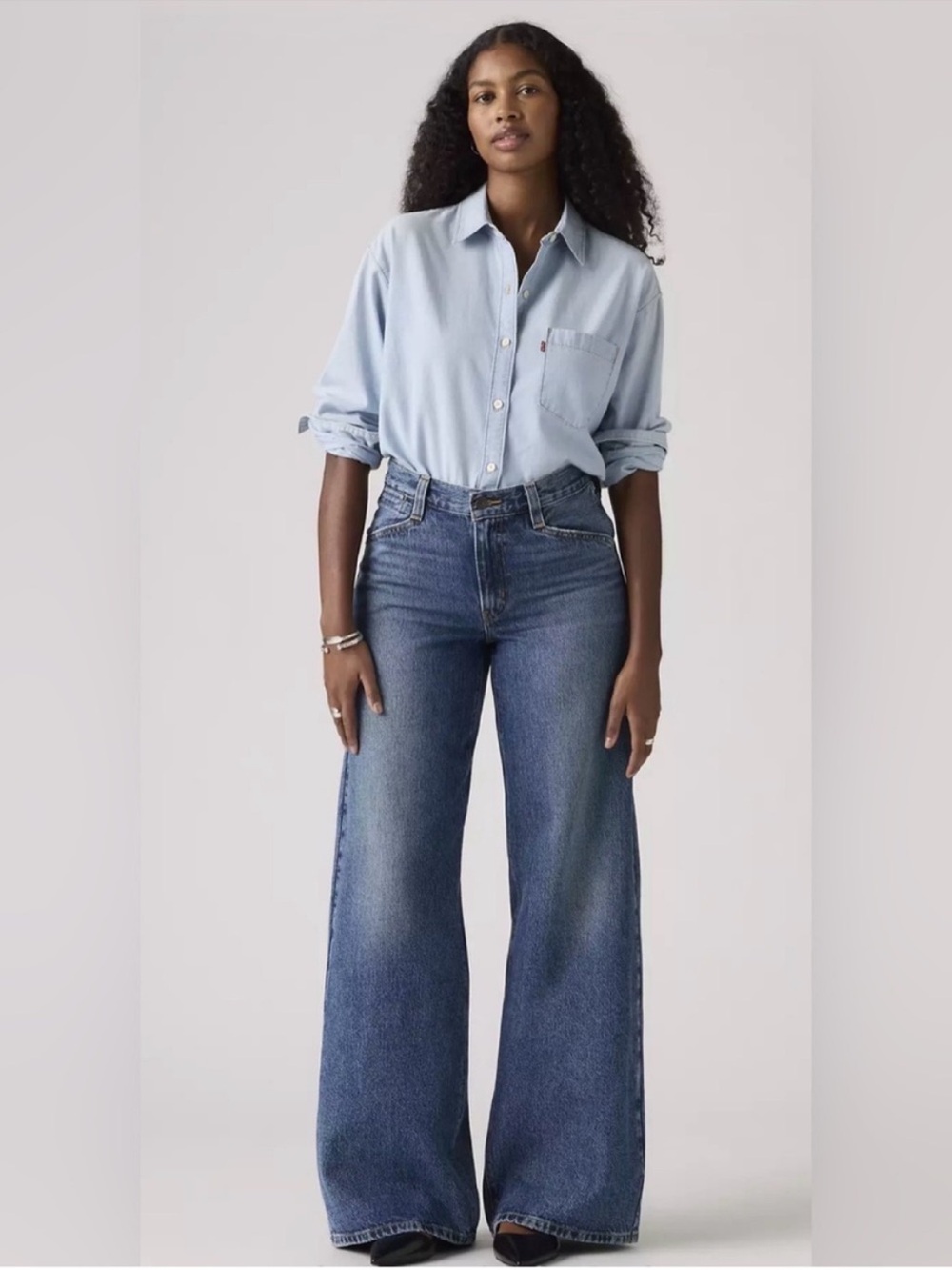 BOGO! Levi’s ‘94 Baggy Wide Leg Jeans Mid Rise Size 25